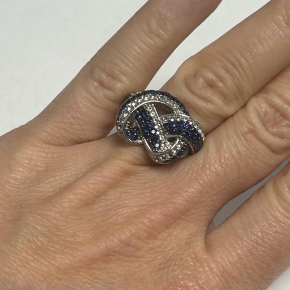 Suzy Levian Sterling Silver Blue Sapphire White Sapphire Knot Ring NWT #5 - Picture 7 of 8